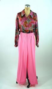 1960s bell bottoms pink polyester double knit cuffed flared pants Size S/M - Fashionconstellate.com