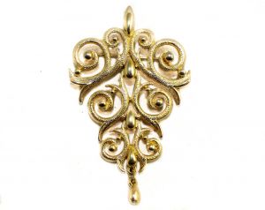 Elegant Gold 1960s Brooch - Beautiful Jointed Goldtone Metal Pin by Lisner - Antique Victorian Look 