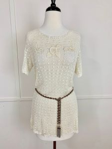 Curvy- Vintage 1970s ''Bohemian Beauty'' Sheer Crochet Tunic | 36 to 46 Bust | Medium to Large | VOLUP - Fashionconstellate.com