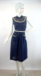 1950s 60s day dress with cut outs navy blue white with daisy trim semi sheer dimity fabric Size S/M - Fashionconstellate.com