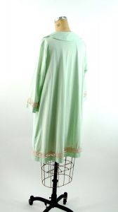 1960s 70s nightgown and robe mint green nylon with beige lace knee length Shadowline Size L - Fashionconstellate.com