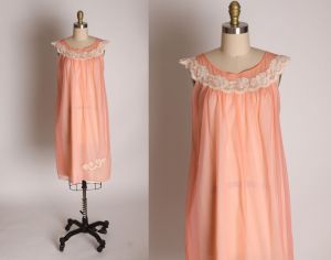 1960s Peach Pink Orange and Cream Sheer Overlay Nylon Floral Lace Night Gown by Kayser - S