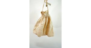 Edwardian reticule purse ivory linen drawstring pouch purse with open work