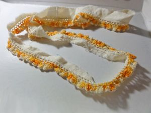 Vintage Handmade Crochet Lace Edging Variegated Orange and White Cotton 38'' by 3/4'' Trimming