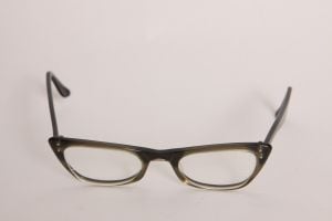 1950s Gray Plastic Frame Cat Eye Eyeglasses