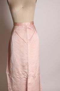1960s Full Length Light Pink Satin Skirt - XXL - Fashionconstellate.com