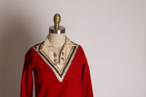 1950s Red, White and Black Gold Trim 3/4 Length Sleeve Pullover Patio Western Blouse - XS - Fashionconstellate.com