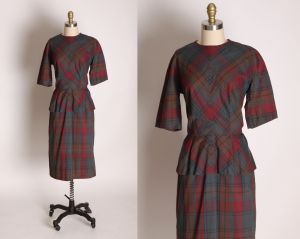 1940s Red and Gray Plaid 3/4 Length Sleeve Peplum Waist Detail Dress by L’Aiglon - S/M