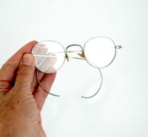 1920s silver wire rim eyeglasses with leather case antique frames - Fashionconstellate.com