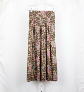 90s Skirt Brown Floral Print Rayon Pleated Pockets by Hunt Club | Vintage Misses 4
