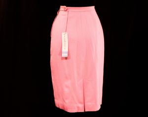 Size 0 Pink Pencil Skirt - 1960s Pastel Bubble Gum Wool - Medium Tailored Office Straight - 50s 60s - Fashionconstellate.com
