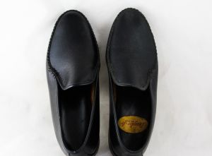 Size 4.5 Boys Dress Shoes - 1950s 60s Black Leather Loafers - Child Boy's 4 1/2 Big Kid Size Slip On - Fashionconstellate.com