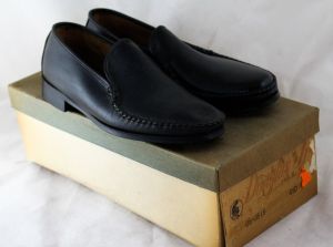Size 4.5 Boys Dress Shoes - 1950s 60s Black Leather Loafers - Child Boy's 4 1/2 Big Kid Size Slip On
