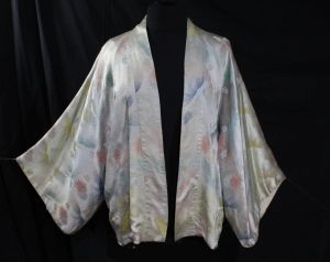 Asian Silver Brocade Kimono Robe - Ladies Size Large - Far East 1950s Pastel Rainbow Satin