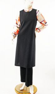 1960s tabbard vest black knit side slit top Size M/L