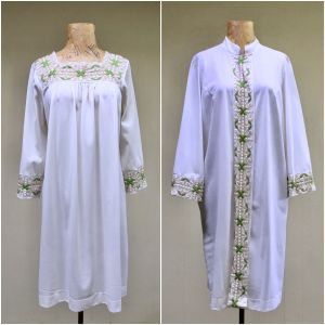 Vintage 1960s Gossard Peignoir Set Mid-Century Embroidered White Nylon Nightgown Robe Small-Medium
