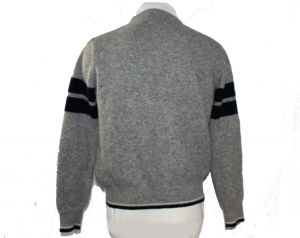 Men's Large Tommy Hilfiger Sweater Gray Lamb's Wool Pullover with Retro H Crest Navy Blue Aubergine - Fashionconstellate.com