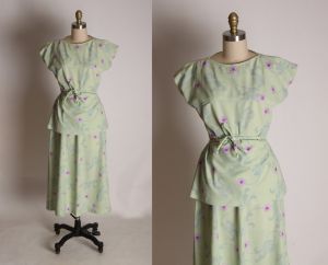 1970s Light Green and Purple Swirl Floral Short Sleeve Double Knit Blouse with Matching A Line Skirt