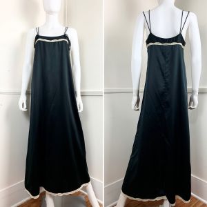 1970's Vintage Black Maxi Nightgown with Matching Bed Jacket | Saks Fifth Avenue | Best fit Small 