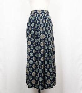 90s Skirt Navy Blue Floral Geometric Print Rayon Pockets by Jones New York | Vintage Misses 8