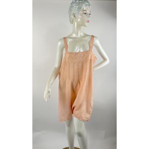 1920s silk step in chemise peach open work pintuck pleats Size L