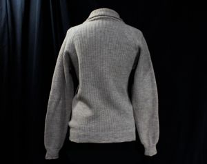 Men's 1940s Style Sweater Small 1960s Oatmeal Beige Gray Wool Mens Pullover WWII Look Fall Separate - Fashionconstellate.com