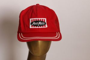 1970s Red and White MoorMan’s Mesh Snap Back Trucker Hat Ball Cap
