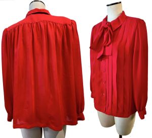 80s True Red Tie Neck Tuxedo Pleat Pussy Bow Blouse by Townhouse | VTG size 12 Fits S/M