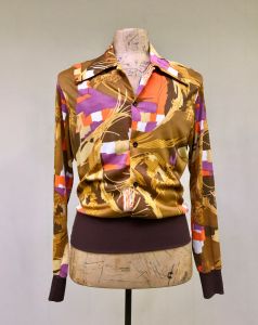 Vintage 1970s Mens Abstract Print Disco Shirt, 70s Earthtone Nylon Roller Boogie Elasticized Shirt - Fashionconstellate.com