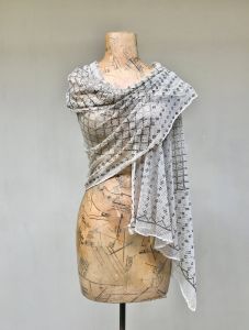 Antique 1920s Assuit Shawl, Egyptian Revival Wrap, Ivory Mesh with Hammered Goldtone Metal, Art Deco
