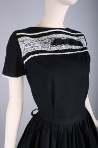 Vintage 1950s Black & White Prairie Full Swing Dance Patio Dress Skirt Top Set |XS/S - Fashionconstellate.com