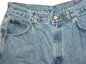 70s 80s High Waisted Stonewashed Tapered Jeans by Chic | made USA | VTG 18  W 32'' x L 30'' - Fashionconstellate.com