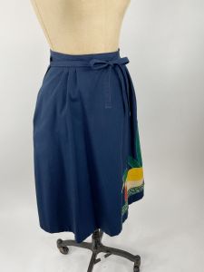 1970s 80s wrap skirt with calico mallard duck appliqué size M - Fashionconstellate.com