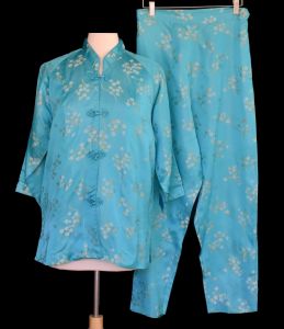 50s Asian Jacket and Pants Set, Turquoise Blue Rayon Floral Jacquard, Cheongsam Style Tunic Jacket - Fashionconstellate.com