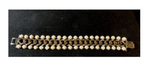 Vintage 1950s Bracelet White Milk Glass Stones with Gold Tone Chunky Chain