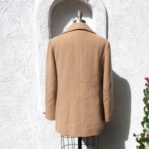 Fall Jacket, 1970s Wool Blazer Size M, with Wide Lapels - Fashionconstellate.com