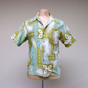 Vintage 1970s Hawaiian Shirt, 70s Green Aqua Royal Islander Aloha Shirt, Medium 40'' Chest