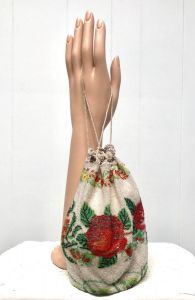 Antique 1910s 1920s Micro-Beaded Reticule Purse, Floral Evening Bag, Edwardian/Flapper Drawstring  - Fashionconstellate.com