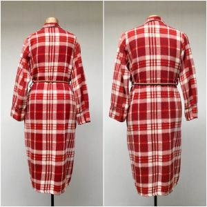 1950s Vintage Beacon Unisex Robe 50s Red Plaid Shawl Collar Cozy Cotton Blend Blanket Robe - Fashionconstellate.com