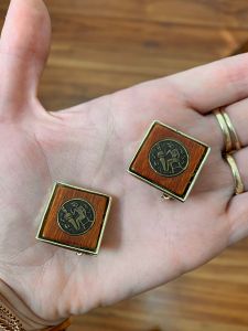Mid Century Vintage Egyptian Wooden Tile Bracelet and Clip On Earrings Set | 1950's | 1960's - Fashionconstellate.com