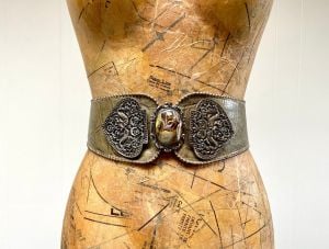 Vintage 1980s Nina Arjani Olive Leather Steampunk Belt Handmade Statement Belt Carved Medieval Metal