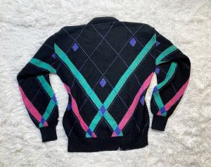 M/ 80’s Abstract Argyle Sweatshirt by Izod, Black Color Block Sweater, Women’s 90’s Streetwear - Fashionconstellate.com