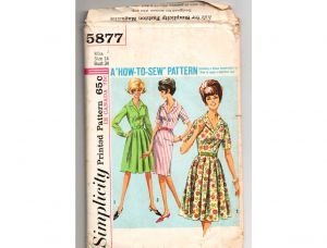 1960s Shirtwaist Dress Sewing Pattern - Full Pleated Skirt or Straight Skirt - Complete - Bust 34
