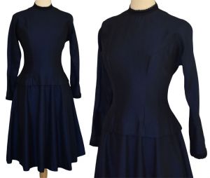 Vintage 40s Navy Blue Day Dress, Black Velvet and Lace Ribbon Trim, Dropped Waist, Fit and Flare - Fashionconstellate.com