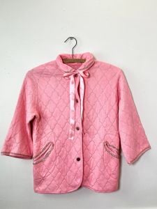 Medium | 1960's Vintage Pink and Gold Quilted Bed Jacket