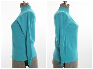 1960s Sweater | Vintage 60s Early 70s Blue Turquoise Knit Long Sleeve Shirt by Talbott Travler | M/L - Fashionconstellate.com