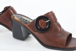1990s Heels |Vintage 1990s Funky Brown Chunky Slide Heeled Leather Sandals by Euro Club |Size 8B - Fashionconstellate.com