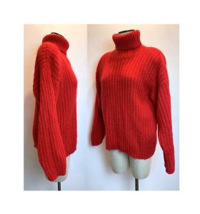 80s 90s Oversized Red Chunky Knit Ribbed Mohair Turtleneck Sweater | Vintage L fits M - XL