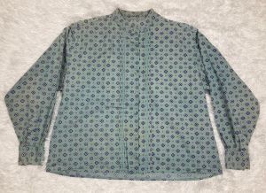 XL/ 70’s Medallion Print Blouse, Light Blue Geometric Cottagecore Shirt, Vintage Cotton Prairie