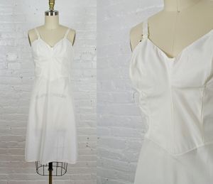50s vintage white lingerie slip . 1960s nylon short night gown . large